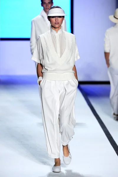 Look 38